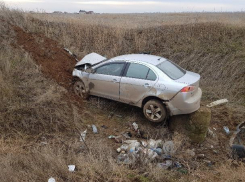 «Летающий» Mitsubishi обнаружили в кювете в Волжском 