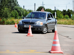 Волжскую автошколу оштрафовали за обучение по старым программам