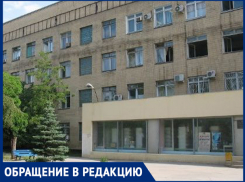 «Человек с травмой ходит, ищет помощь», - возмутилась волжанка