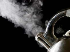 На юге Волгограда грудной малыш окатил себя кипятком 