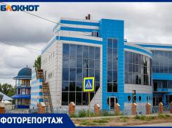 Волжане обходят стороной заброшенный недострой-гигант: Фоторепортаж