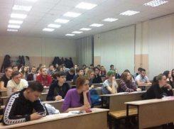 В Волжском политехе обучили контролеров к ЧМ-2018