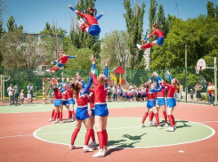 Фонд Елены Исинбаевой построит в Волжском 4 спортплощадки