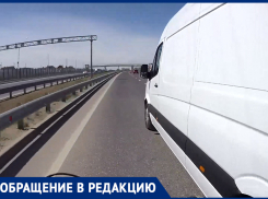 Подрезал и обматерил: автохам чуть не сбил мотоциклиста в Волжском