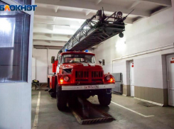 В Волжском в жилом доме загорелась квартира: подробности происшествия