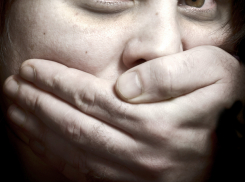 На юге Волгограда насильника задержали прямо во время полового акта