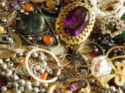 Волгоградец украл из храма украшения, пожертвованные прихожанами