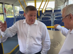 Волжане не верят, что автобусы с кондиционерами появятся в городе