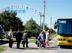 В Волжском заканчивают работу дачные автобусы