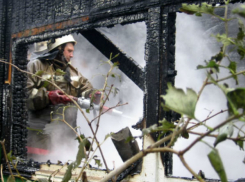 В Волгограде из-за неосторожного обращения с огнём погиб мужчина