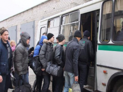 Еще 25 юных волжан стали солдатами