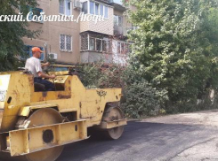 Во дворах Волжского стали исчезать колдобины