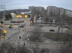 Еще на одном перекрестке Волжского ввели отдельную фазу для пешеходов