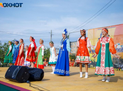 Песни, танцы, лошади: как прошел Константиновский фестиваль в Волжском 