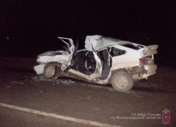 На волгоградской трассе МАЗ подмял "четырнадцатую": пятеро в больнице