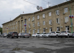 Волжский сэкономит на охране администрации 1,3 миллиона бюджетных рублей 
