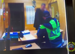 В Волжском иностранец попытался откупиться от ДПС за 5 тысяч рублей
