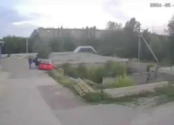 В Волжском троих школьников призовут к ответу за разбитый ради забавы автомобиль
