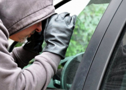 Волгоградец инсценировал угон своей машины ради получения страховой выплаты