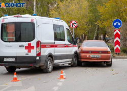 Травму головы получила пациентка в аварии со скорой помощью в Волжском