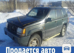 В Волжском ищут хозяина для зеленого "Jeep Grand Cherokee" 