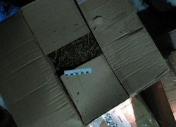 Житель Волгоградской области хранил в картонных коробках  более 10 килограммов марихуаны