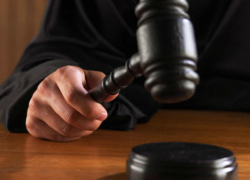 В Волгограде директору управляющей компании грозит 2,5 года колонии