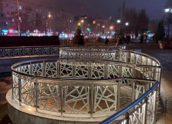 В Волжском усовершенствовали фонтан у Юности