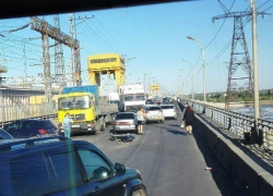 От Спартановки до шлюзов: череда ДТП парализовала движение в обе стороны