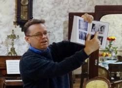 Громкие криминальные истории прошлого века рассказал волгоградский краевед в своей книге