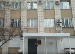 В Волжском многодетная мать не может взять талон, чтобы попасть в соцзащиту для оформления пособий