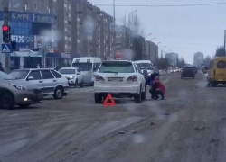 На перекрестке Волжского столкнулись Nissan и Lexus
