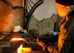 Под Волгоградом на рабочем месте погиб 24-летний кузнец