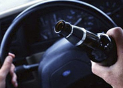 В Волжском на Металлургов задержали пьяного водителя иномарки