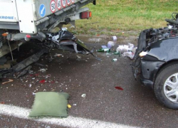 На проспекте Ленина столкнулись Renault и маршрутное такси