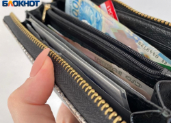 Волжским чиновникам упростили формулы выплат: теперь стаж не важен