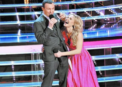 Волнующие танцы Юлии Ковальчук и Игоря Верника