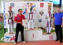 Волжские спортсменки в числе первых на Всероссийских соревнованиях по тхэквондо