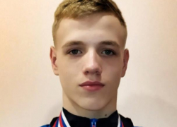 Волжанин завоевал два первых места на чемпионате по плаванию