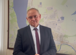 Глава Волжского прокомментировал выступление губернатора о планах на 10 лет