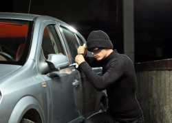 За сутки жертвами автомобильных воров стали двое волгоградцев 