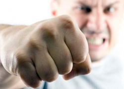 Ревнивый волжанин разбил сожительнице голову 