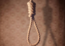 Под Волгоградом пенсионерка повесилась из-за невыносимой мигрени