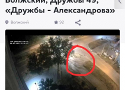 3-летнюю девочку сбили подростки на арендованном самокате в Волжском