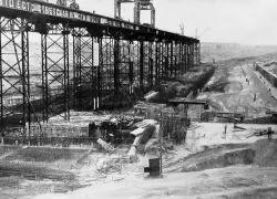За неделю до остановки реки: 68 лет назад госкомиссия приняла Волжскую ГЭС к затоплению