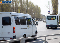 Волжане жалуются на долгое ожидание общественного транспорта