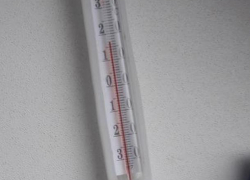 Груднички мерзнут в палатах детской больницы, - волжанка