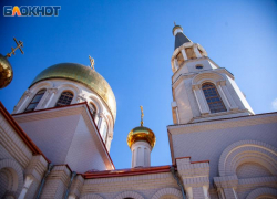 В Волжском расположено 15 православных храмов: какие могут посетить волжане