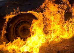 В Волжском сгорел грузовик