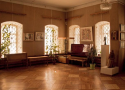 Культурную жизнь Волжского обогатит вернисаж